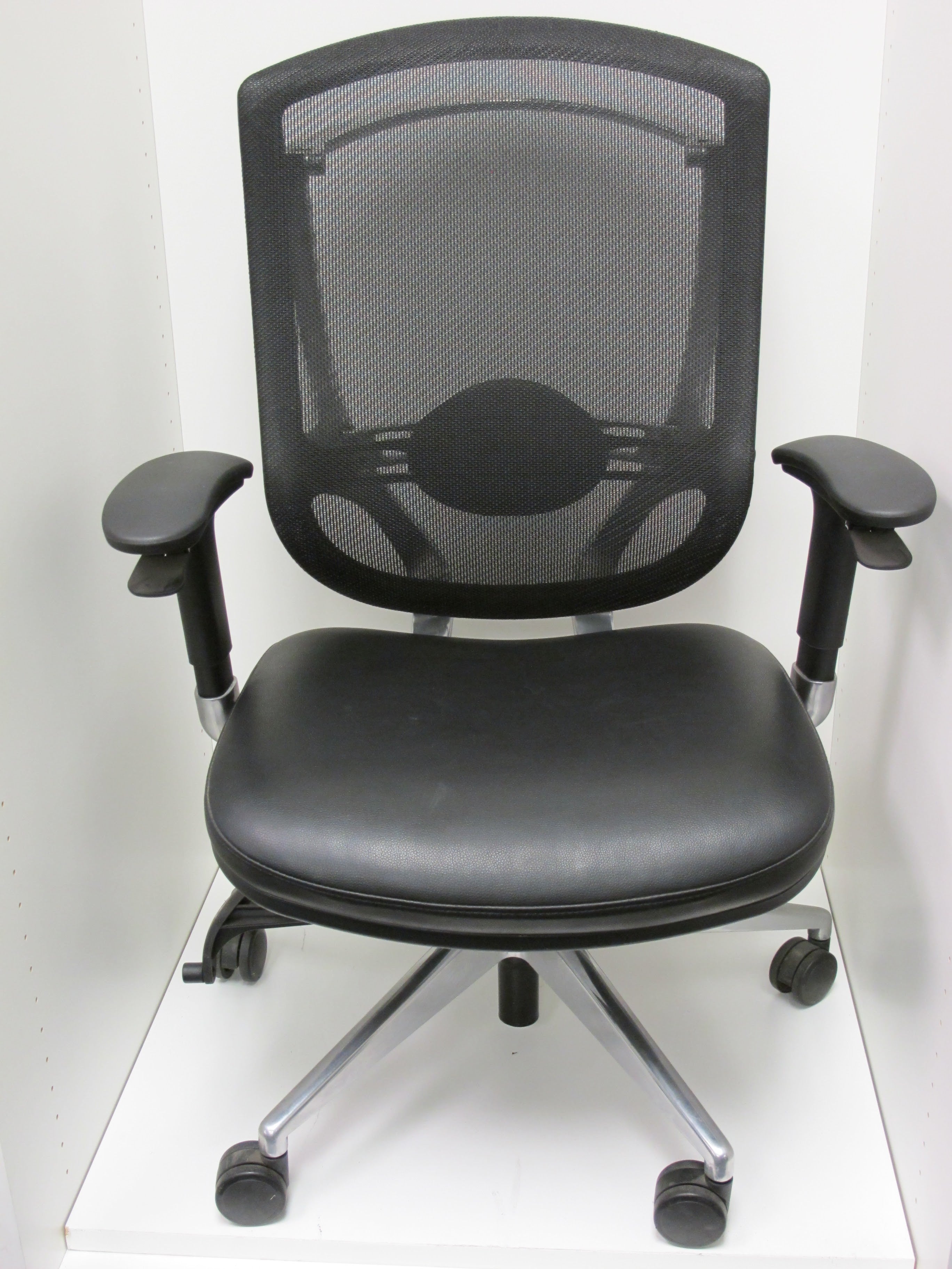 Ergonomic Office Chair - Mesh Back, Highly Adjustable