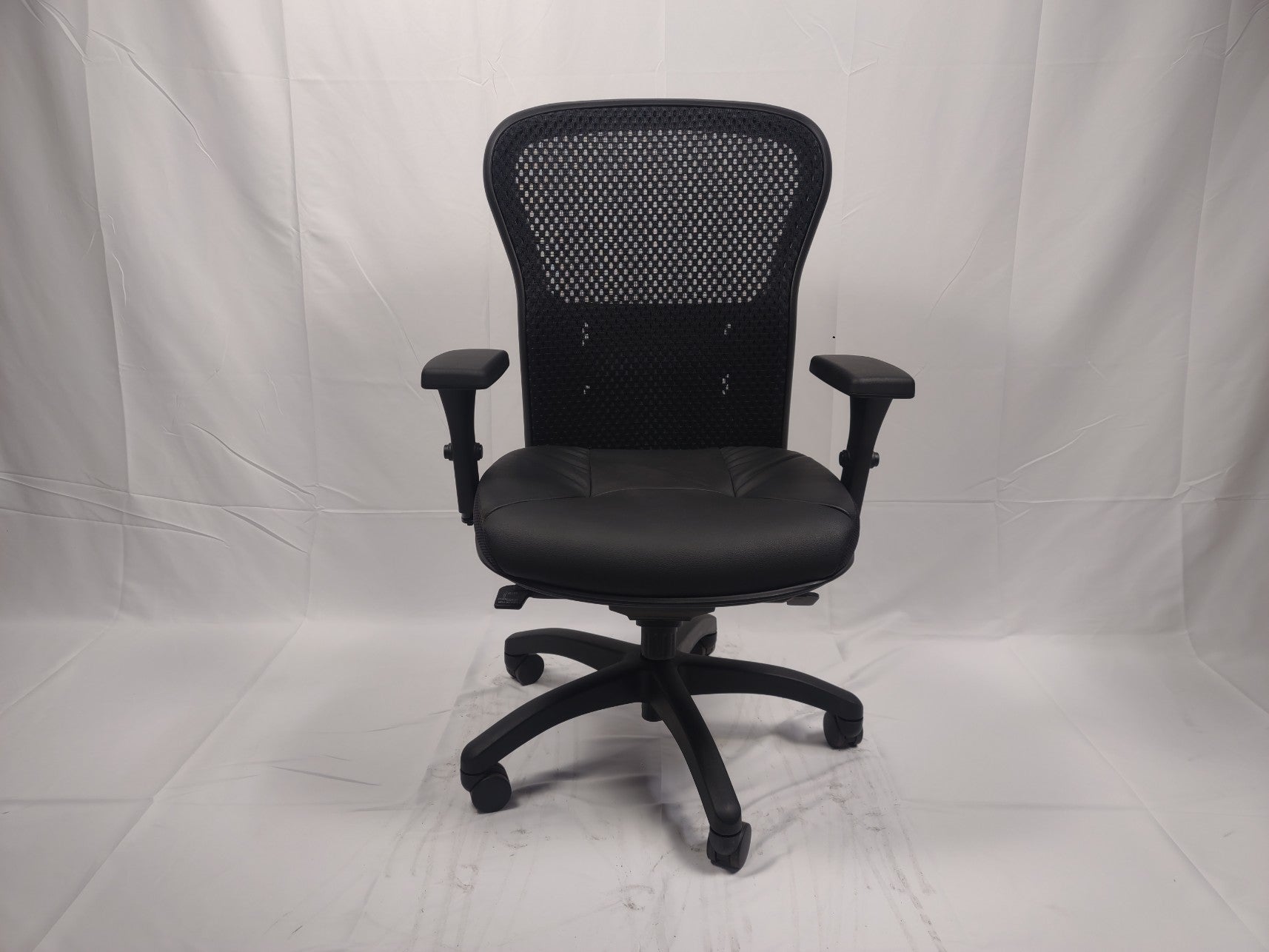 4. Mesh Back Office Chair with Vinyl Seat - All Black