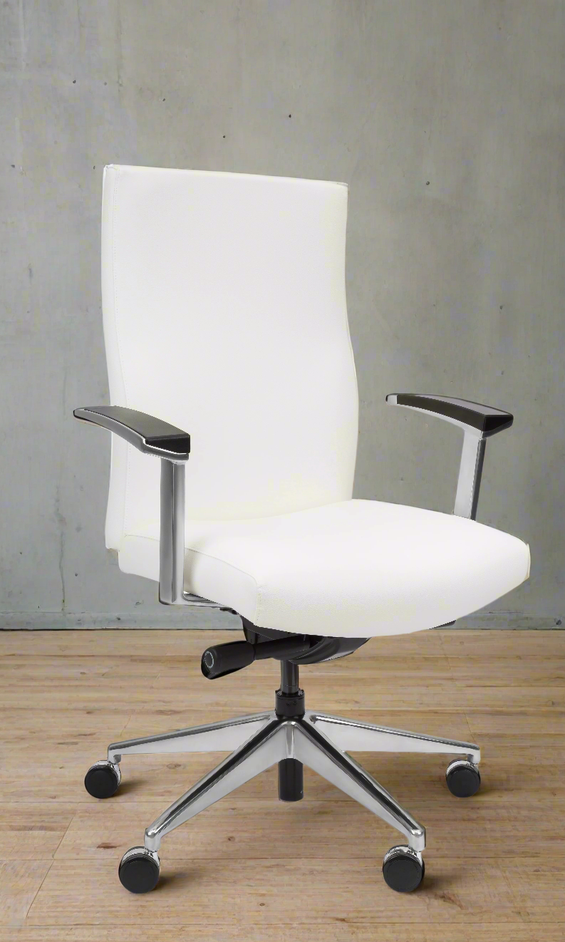 Pheonix Suave Series - Ballistic Chair