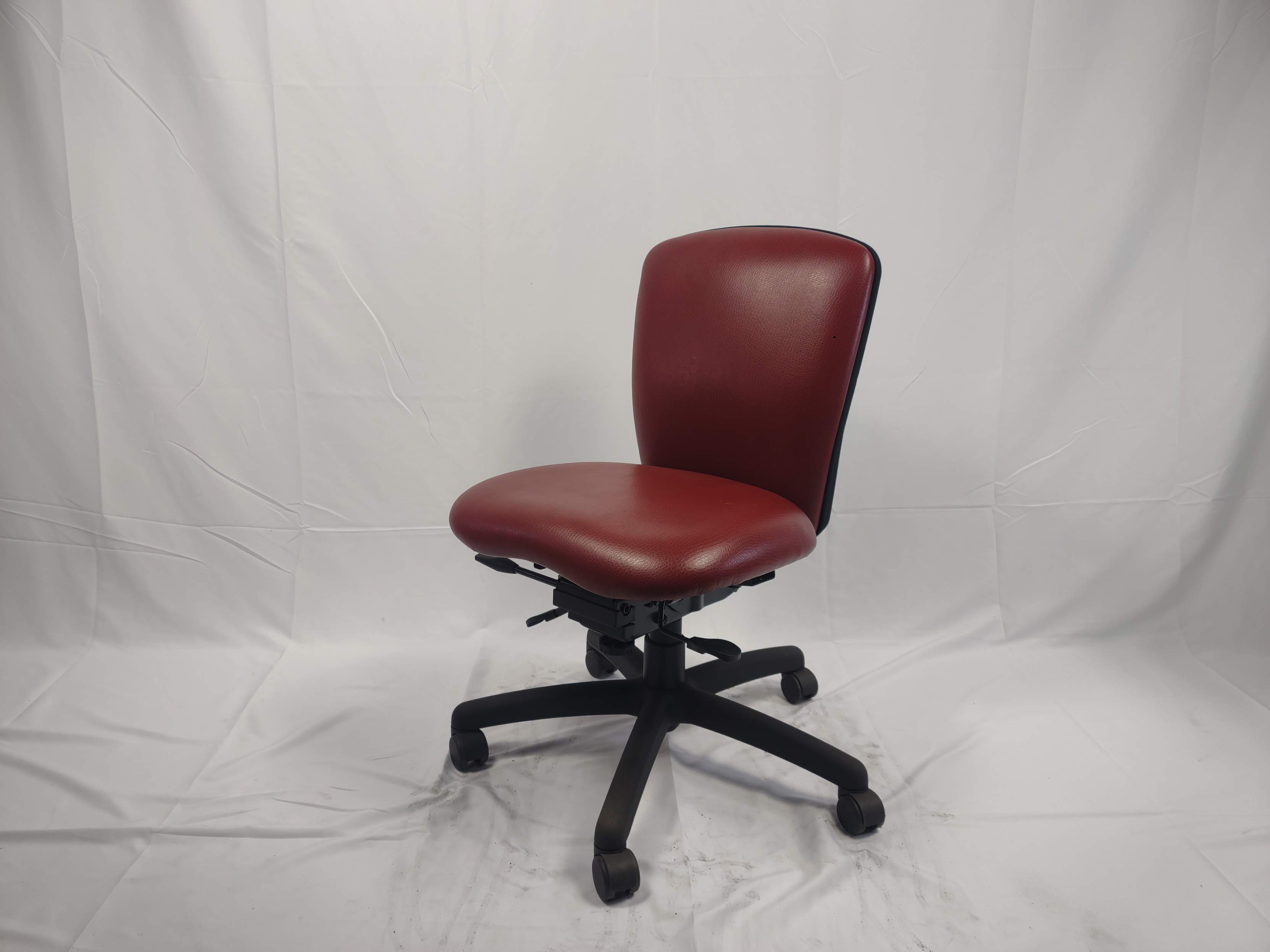 8. Stylish Red Ergonomic Office chair